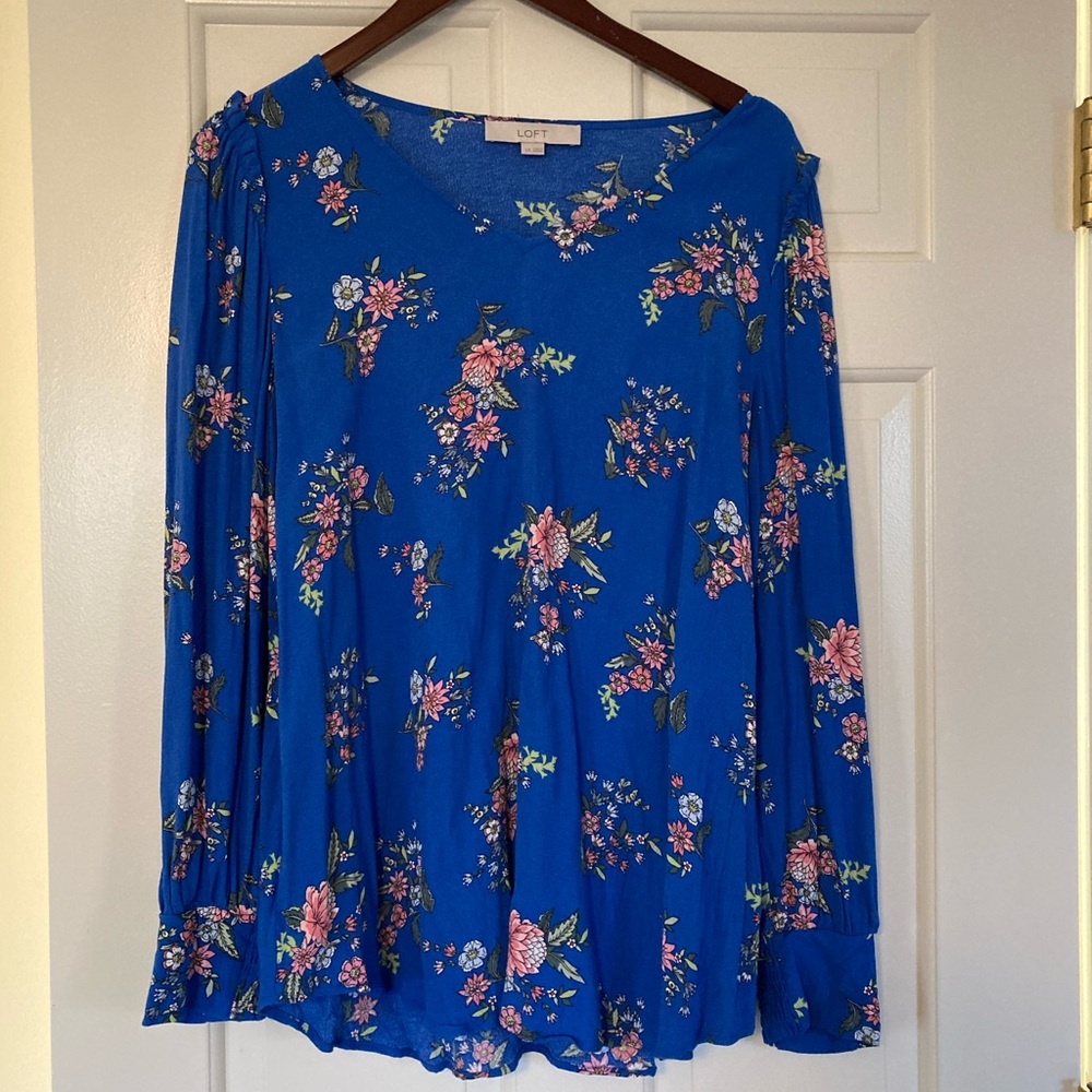 NWOT LOFT Maternity Blouse
